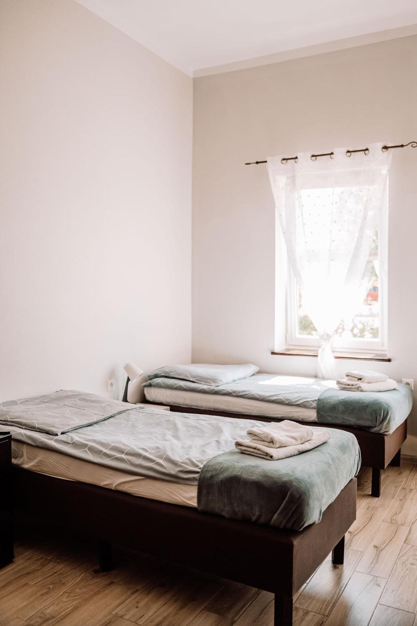 Palac Pod Bocianim Gniazdem Runowo  Bagian luar foto
